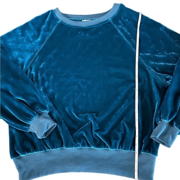 UMGEE WOMENS LONG SLEEVE OVERSIZED TEAL TOP SIZE SMALL - Picture 9 of 9